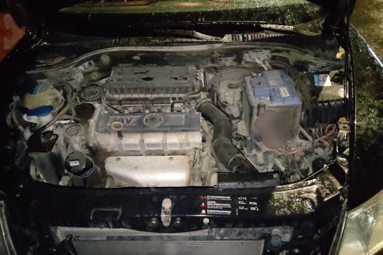 Used Skoda Octavia 2013 1.6L Manual Yijie Edition Engine Bay