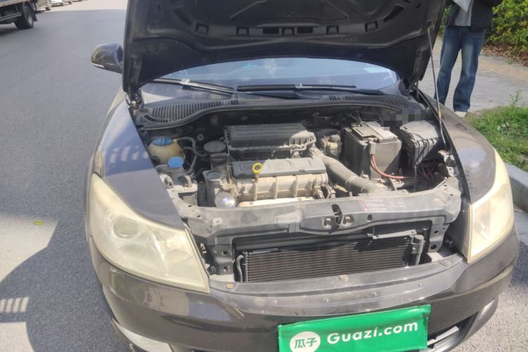 Used Skoda Octavia 2013 1.6L Manual Yijun Edition Engine Bay Right