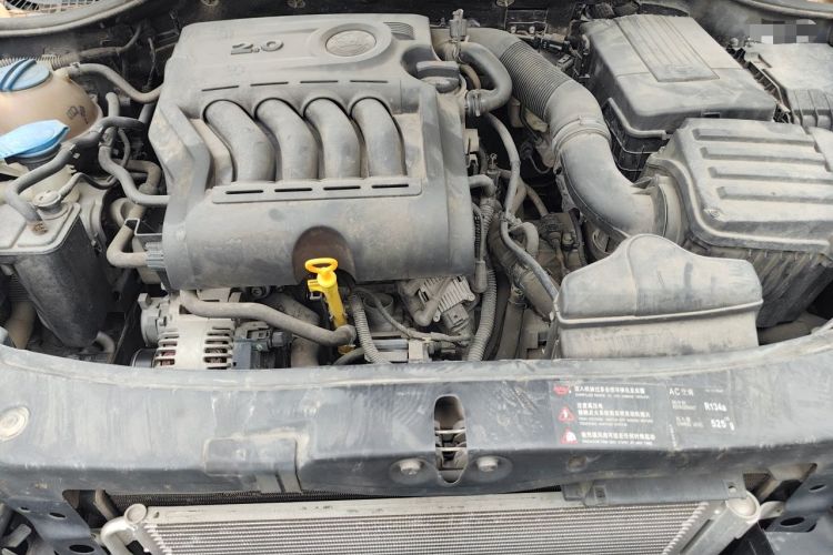 Used Skoda Octavia 2013 2.0L Automatic Yijie Edition Engine Bay