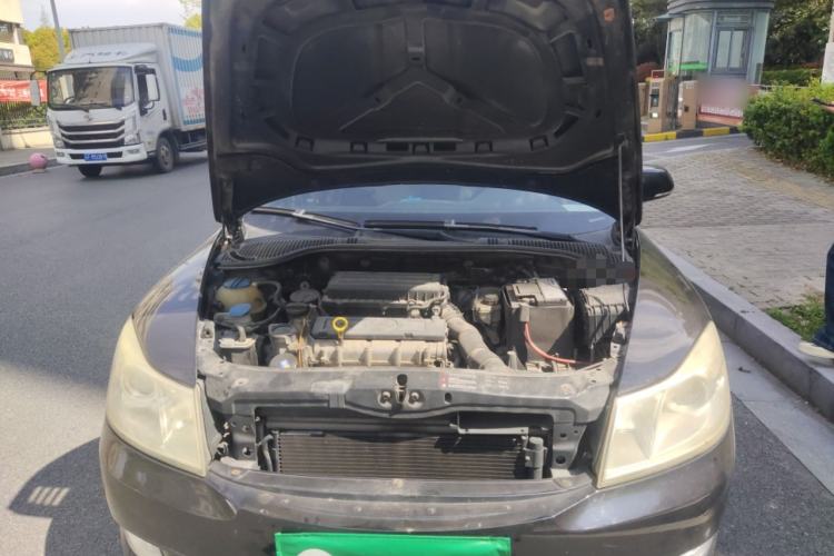 Used Skoda Octavia 2013 1.6L Manual Yijun Edition Engine Bay