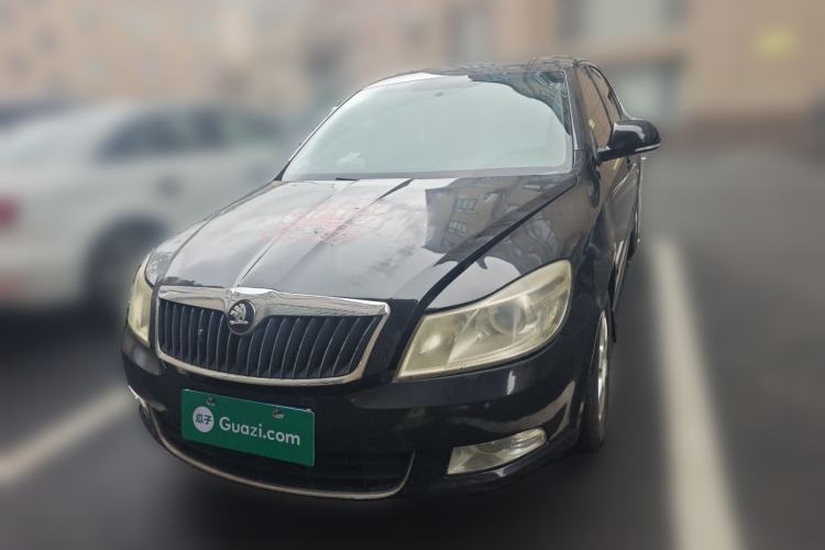 Used Skoda Octavia 2013 1.6L Automatic Yijie Edition Front