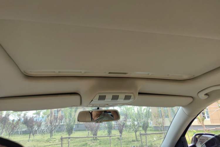 Used Skoda Octavia 2013 1.6L Automatic Yijun Edition Headliner