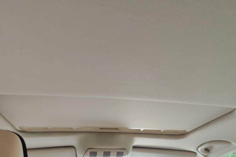 Used Skoda Octavia 2013 1.6L Manual Yijun Edition Headliner