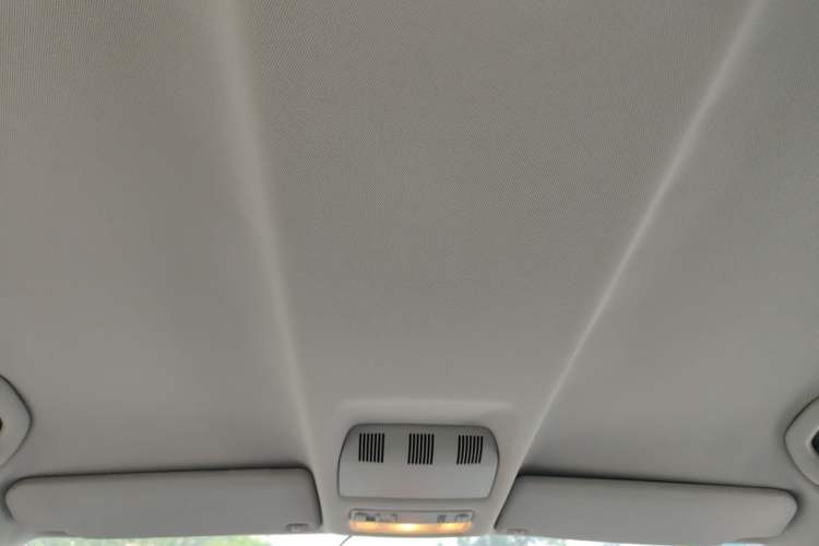 Used Skoda Octavia 2013 2.0L Automatic Yijie Edition Headliner