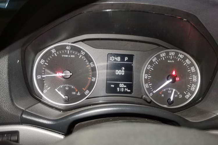 Used Skoda Octavia 2013 1.6L Automatic Yijie Edition Instrument Cluster
