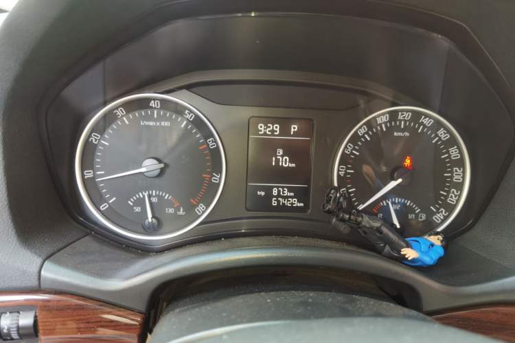 Used Skoda Octavia 2013 1.6L Automatic Yijun Edition Instrument Cluster