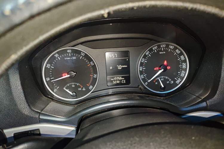 Used Skoda Octavia 2013 1.6L Manual Yijun Edition Instrument Cluster