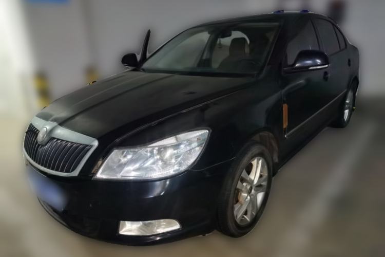 Used Skoda Octavia 2013 1.6L Automatic Yijun Edition Guazi used car, China used car export, Used car for sale, Used cars, Cheapest cars for sale