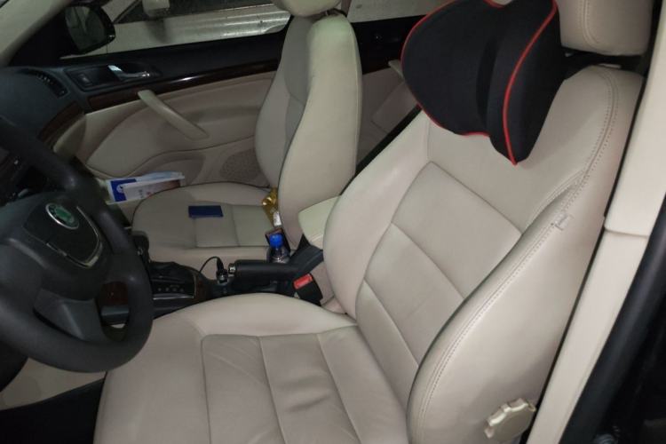 Used Skoda Octavia 2013 1.6L Automatic Yijun Edition Left Front Seat