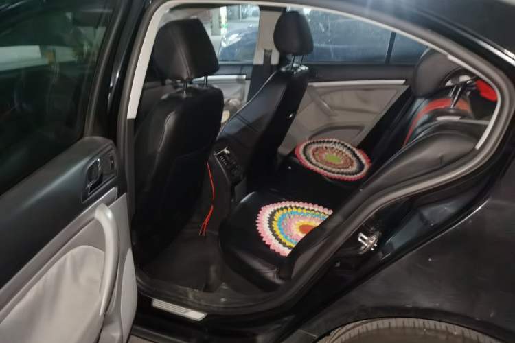 Used Skoda Octavia 2013 1.6L Automatic Yijie Edition Left Rear Seat