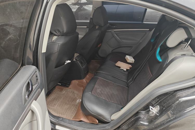 Used Skoda Octavia 2013 1.6L Automatic Yijun Edition Left Rear Seat