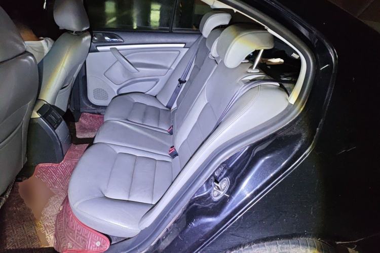 Used Skoda Octavia 2013 1.6L Manual Yijun Edition Left Rear Seat