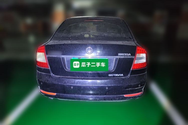 Used Skoda Octavia 2013 1.6L Manual Yijun Edition Rear