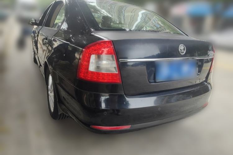 Used Skoda Octavia 2013 1.6L Manual Yijun Edition Rear Left 45 Deg