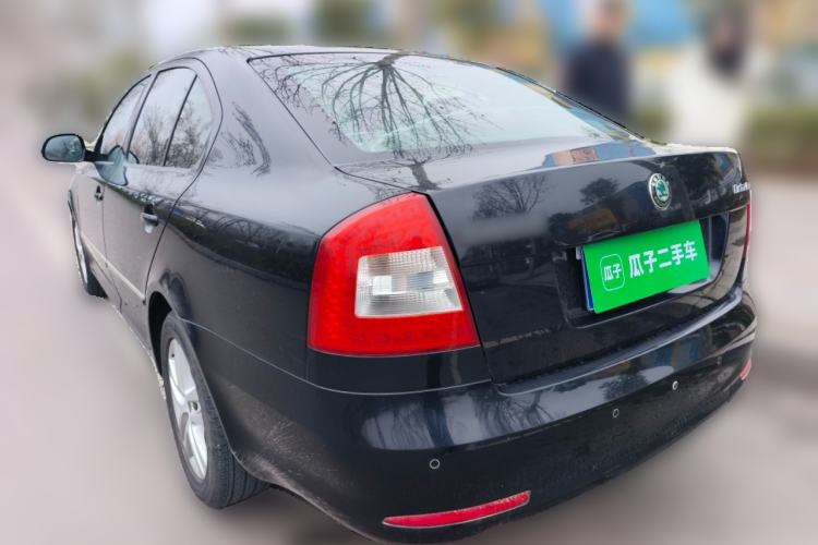 Used Skoda Octavia 2013 1.6L Manual Yijun Edition Rear Left 45 Deg