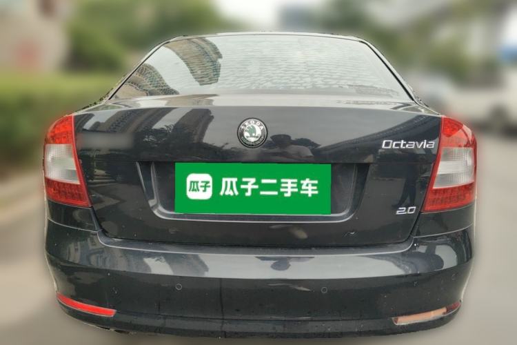 Used Skoda Octavia 2013 2.0L Automatic Yijie Edition Rear