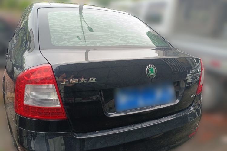 Used Skoda Octavia 2013 2.0L Automatic Yijie Edition Rear