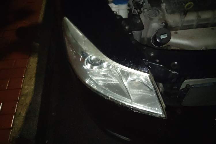 Used Skoda Octavia 2013 1.6L Manual Yijie Edition Right Front Headlight