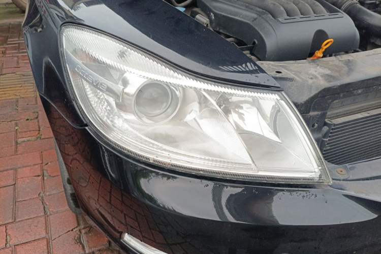Used Skoda Octavia 2013 2.0L Automatic Yijie Edition Right Front Headlight