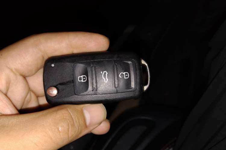 Used Skoda Octavia 2013 1.6L Manual Yijie Edition Vehicle Key