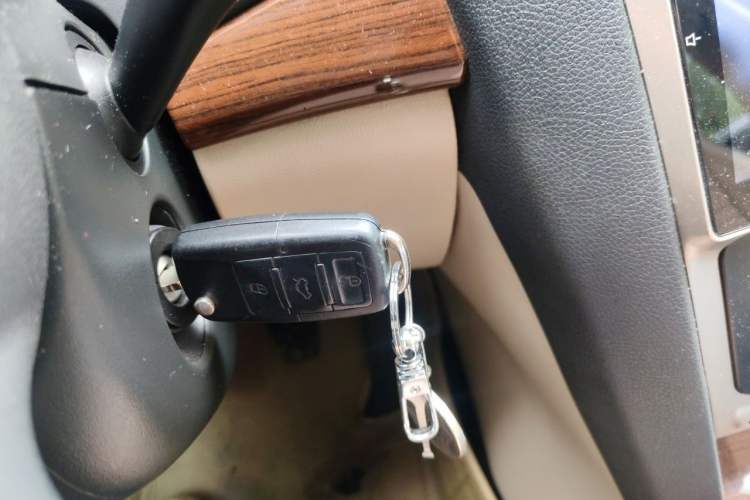Used Skoda Octavia 2013 1.6L Manual Yijun Edition Vehicle Key