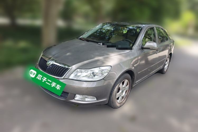 Used Skoda Octavia 2013 1.6L Automatic Yijie Edition Guazi used car, China used car export, Used car for sale, Used cars, Cheapest cars for sale