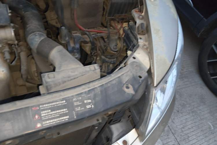 Used Skoda Octavia 2013 1.6L Manual Eado Edition Engine Bay Left