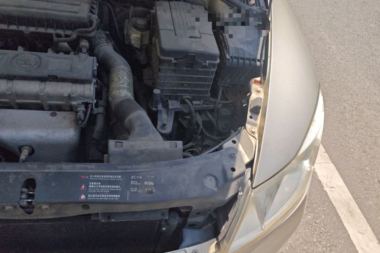 Used Skoda Octavia 2013 1.6L Automatic Yijie Edition Engine Bay Left