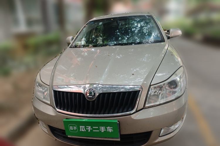 Used Skoda Octavia 2013 1.6L Automatic Yijie Edition Front