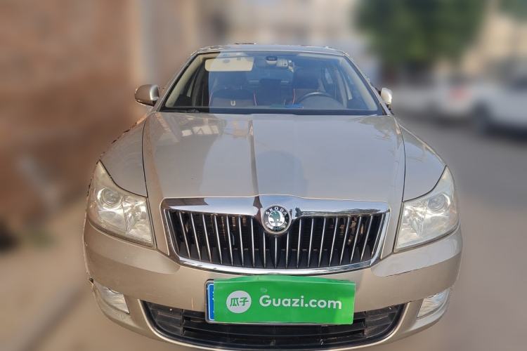 Used Skoda Octavia 2013 1.6L Automatic Yijun Edition Front