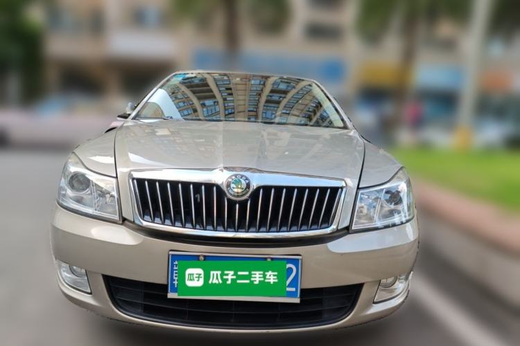 Used Skoda Octavia 2013 1.6L Automatic Yijun Edition Front
