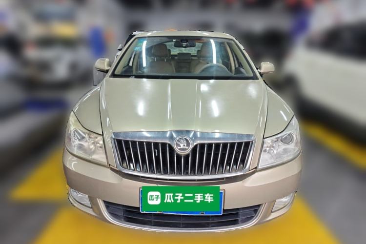 Used Skoda Octavia 2013 1.6L Automatic Yijun Edition Front
