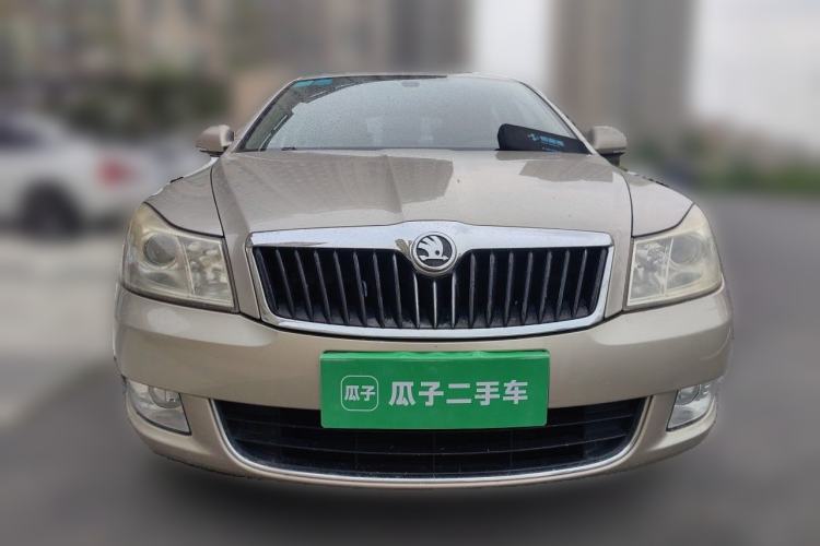 Used Skoda Octavia 2013 1.6L Automatic Yijun Edition Front