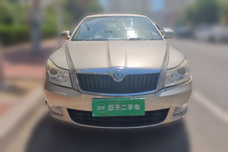 Used Skoda Octavia 2013 1.6L Automatic Yijie Edition Front