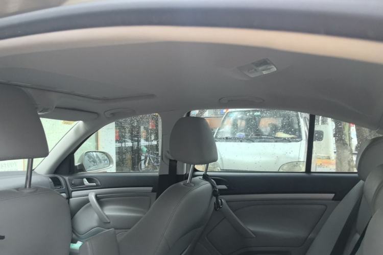Used Skoda Octavia 2013 1.6L Automatic Yijun Edition Headliner