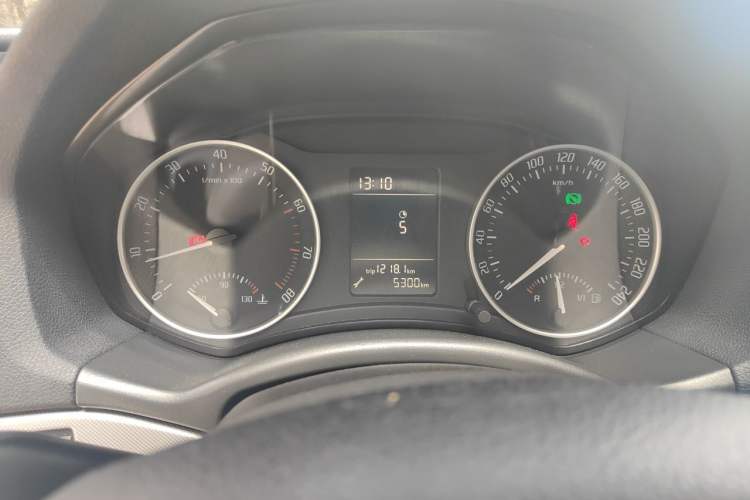 Used Skoda Octavia 2013 1.6L Automatic Yijun Edition Instrument Cluster