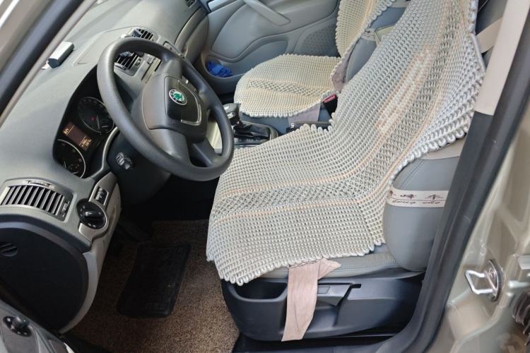 Used Skoda Octavia 2013 1.6L Automatic Yijun Edition Left Front Seat