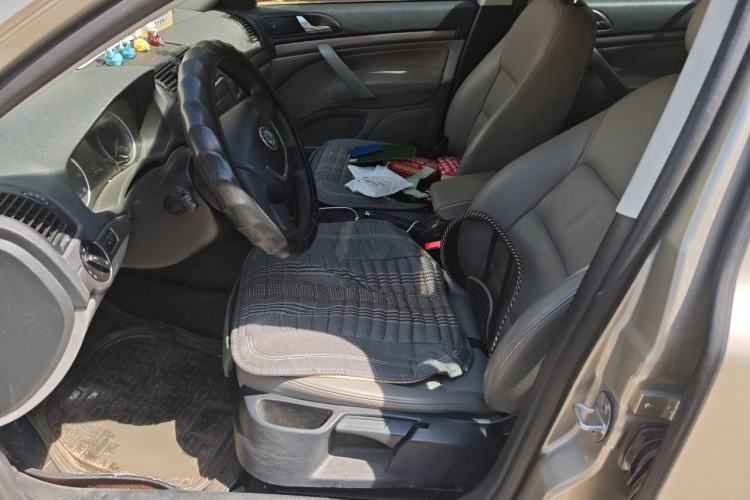 Used Skoda Octavia 2013 1.6L Automatic Yijie Edition Left Front Seat