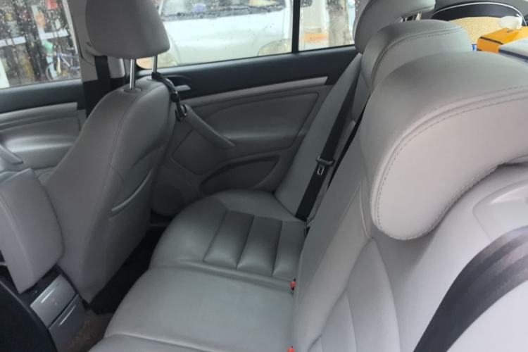 Used Skoda Octavia 2013 1.6L Automatic Yijun Edition Left Rear Seat