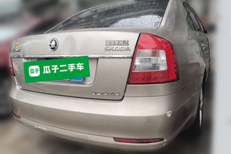 Used Skoda Octavia 2013 1.6L Automatic Yijun Edition Rear