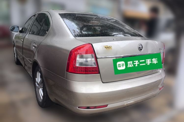 Used Skoda Octavia 2013 1.6L Automatic Yijun Edition Rear Left 45 Deg