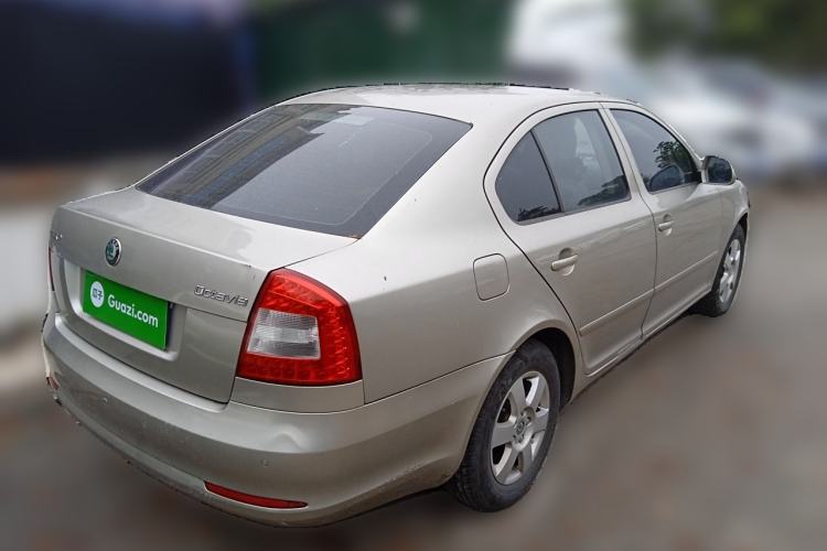 Used Skoda Octavia 2013 1.6L Automatic Elegance Edition Rear Right 45 Deg