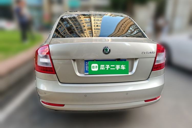 Used Skoda Octavia 2013 1.6L Automatic Yijun Edition Rear