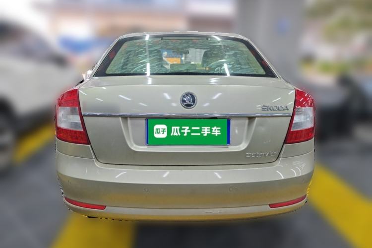 Used Skoda Octavia 2013 1.6L Automatic Yijun Edition Rear