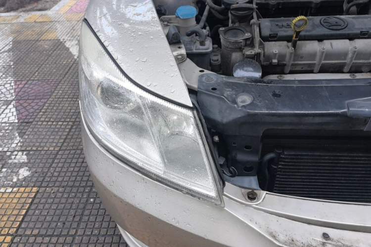 Used Skoda Octavia 2013 1.6L Automatic Yijun Edition Right Front Headlight