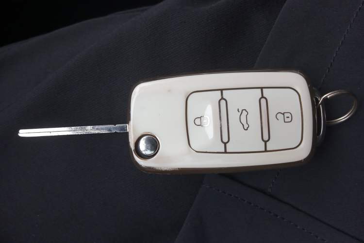 Used Skoda Octavia 2013 1.6L Automatic Elegance Edition Vehicle Key