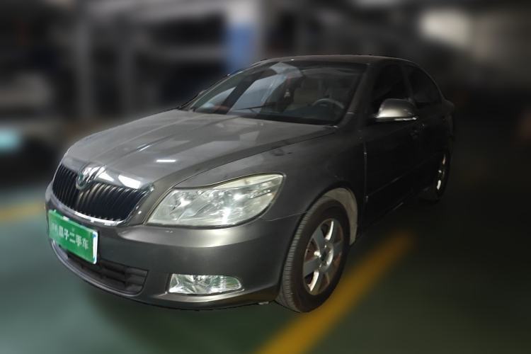 Used Skoda Octavia 2013 1.6L Automatic Yijie Edition Guazi used car, China used car export, Used car for sale, Used cars, Cheapest cars for sale