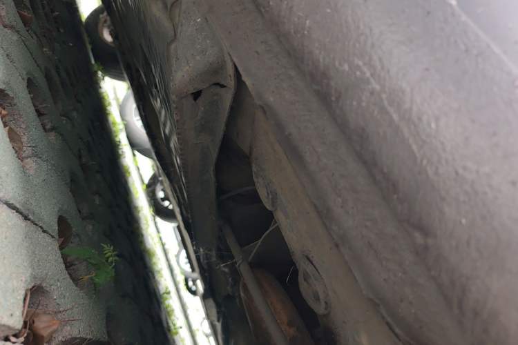 Used Skoda Octavia 2013 1.6L Manual Yijun Edition Chassis Front Left