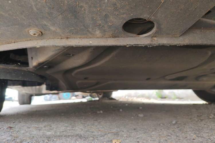 Used Skoda Octavia 2013 1.6L Automatic Yijun Edition Chassis Front Right