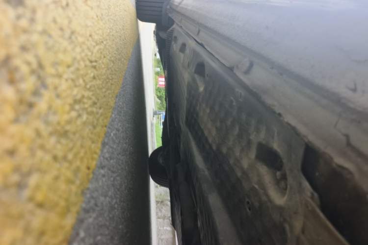 Used Skoda Octavia 2013 1.6L Automatic Yijie Edition Chassis Front Right